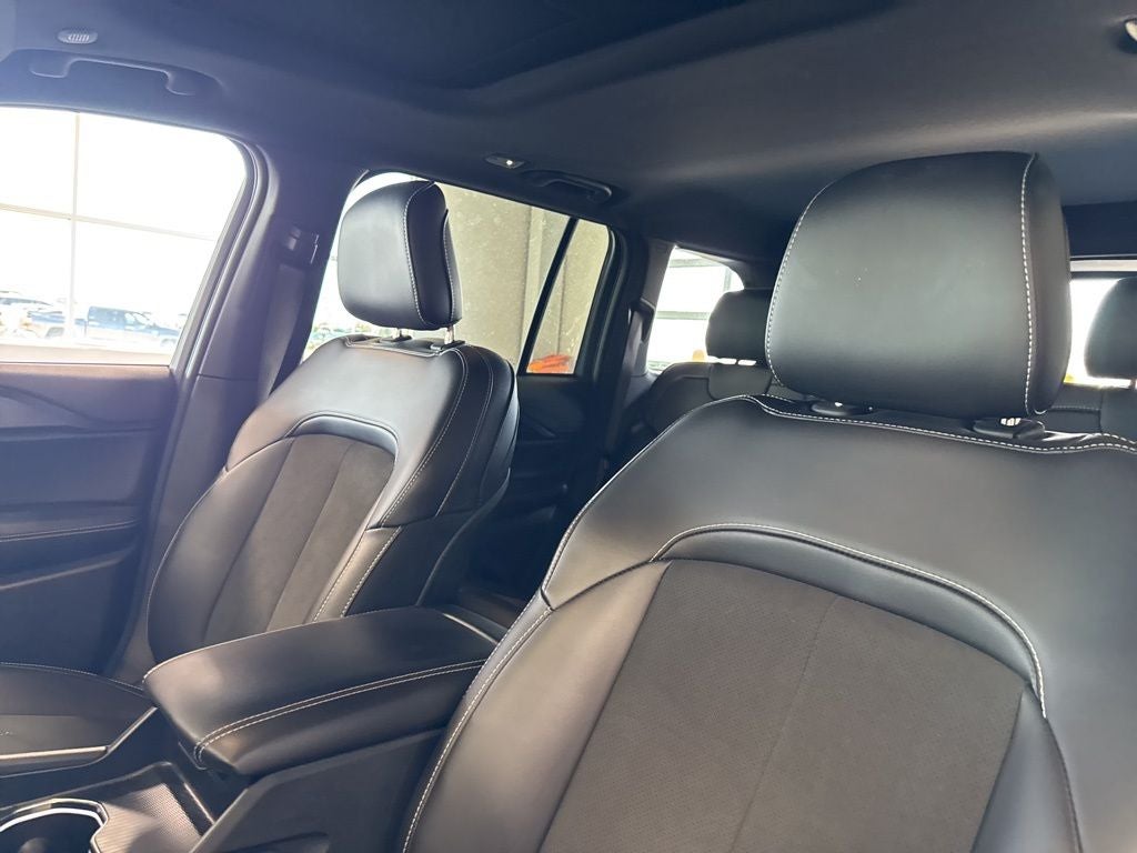 2025 Jeep Grand Cherokee Altitude X 4x4