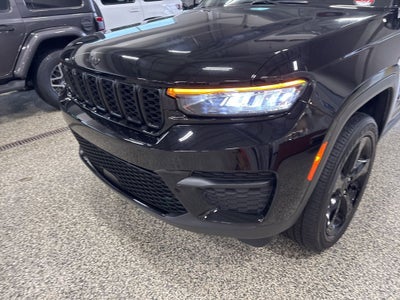 2023 Jeep Grand Cherokee Altitude 4x4