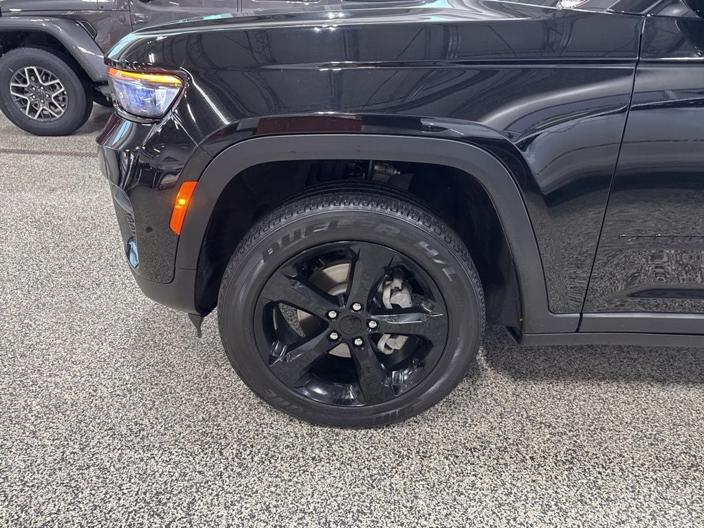 2023 Jeep Grand Cherokee Altitude 4x4