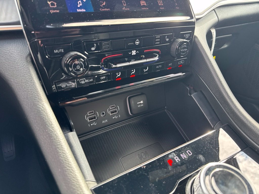 2027 Jeep Grand Cherokee GRAND CHEROKEE LAREDO X 4X4