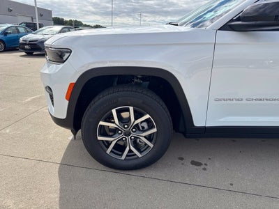2027 Jeep Grand Cherokee GRAND CHEROKEE LAREDO X 4X4