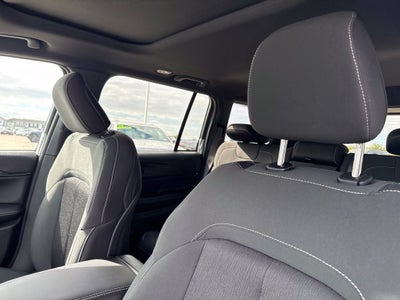 2027 Jeep Grand Cherokee GRAND CHEROKEE LAREDO X 4X4