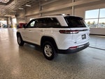 2023 Jeep Grand Cherokee Laredo 4x4