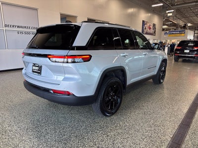 2025 Jeep Grand Cherokee Altitude