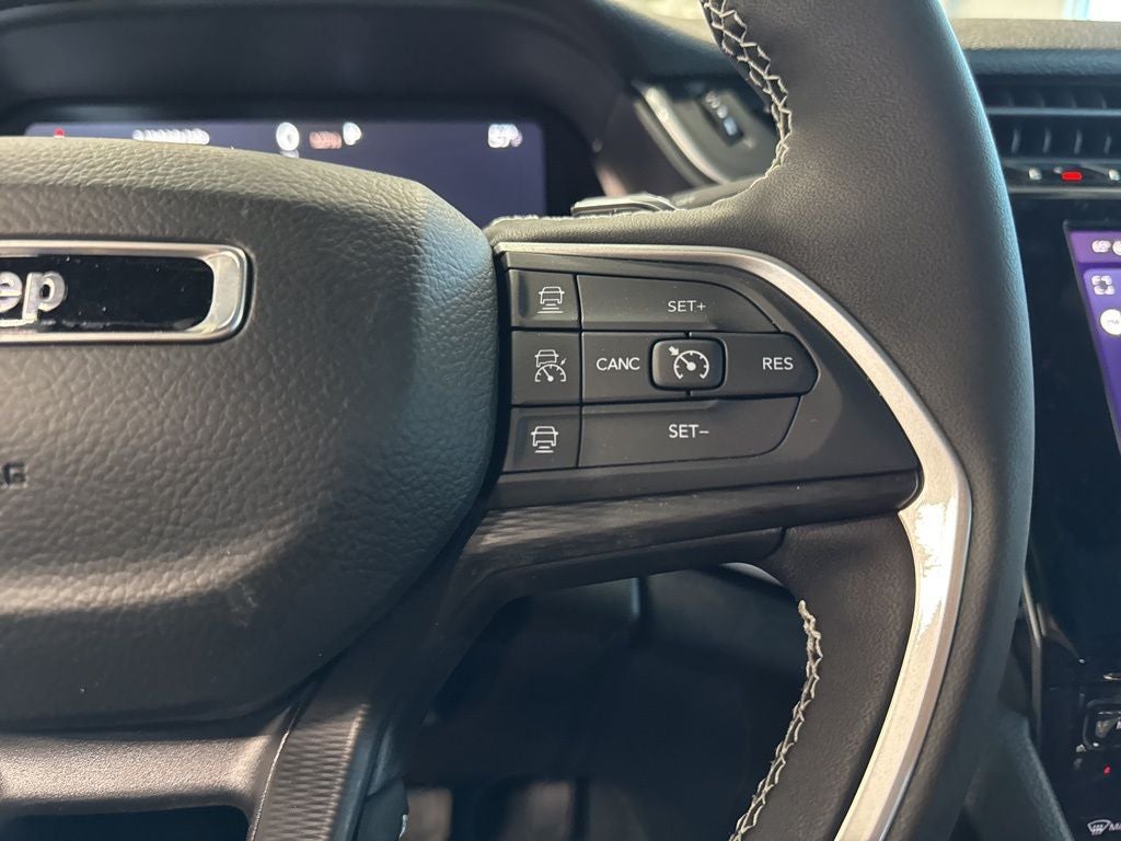 2026 Jeep Grand Cherokee GRAND CHEROKEE LAREDO X 4X4