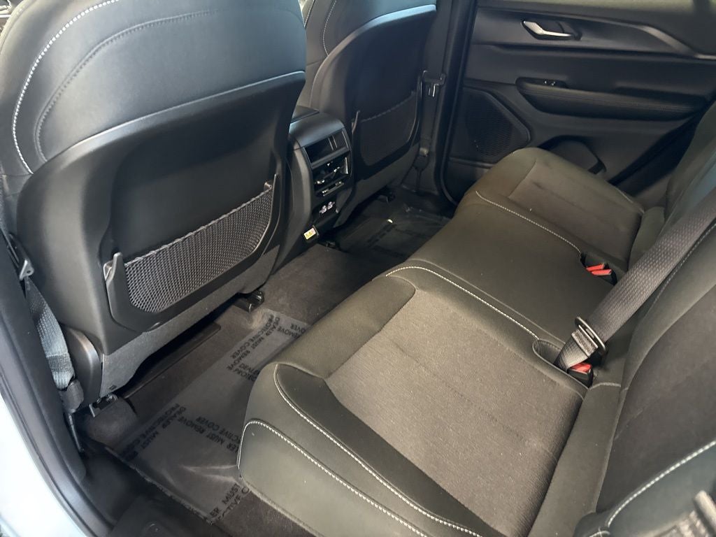 2026 Jeep Grand Cherokee GRAND CHEROKEE LAREDO X 4X4