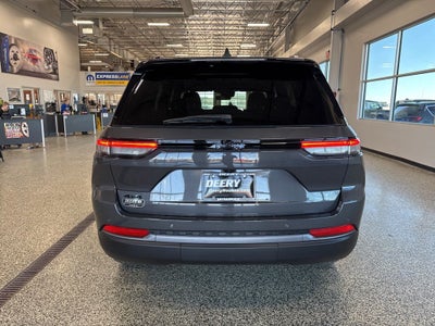 2026 Jeep Grand Cherokee GRAND CHEROKEE LAREDO ALTITUDE 4X4