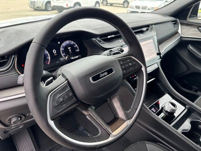 2027 Jeep Grand Cherokee GRAND CHEROKEE LAREDO ALTITUDE 4X4