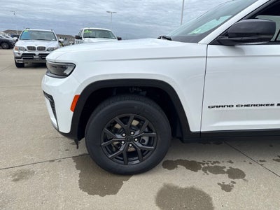 2027 Jeep Grand Cherokee GRAND CHEROKEE LAREDO ALTITUDE 4X4
