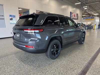 2026 Jeep Grand Cherokee GRAND CHEROKEE LAREDO ALTITUDE 4X4