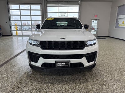 2026 Jeep Grand Cherokee GRAND CHEROKEE LAREDO ALTITUDE 4X4