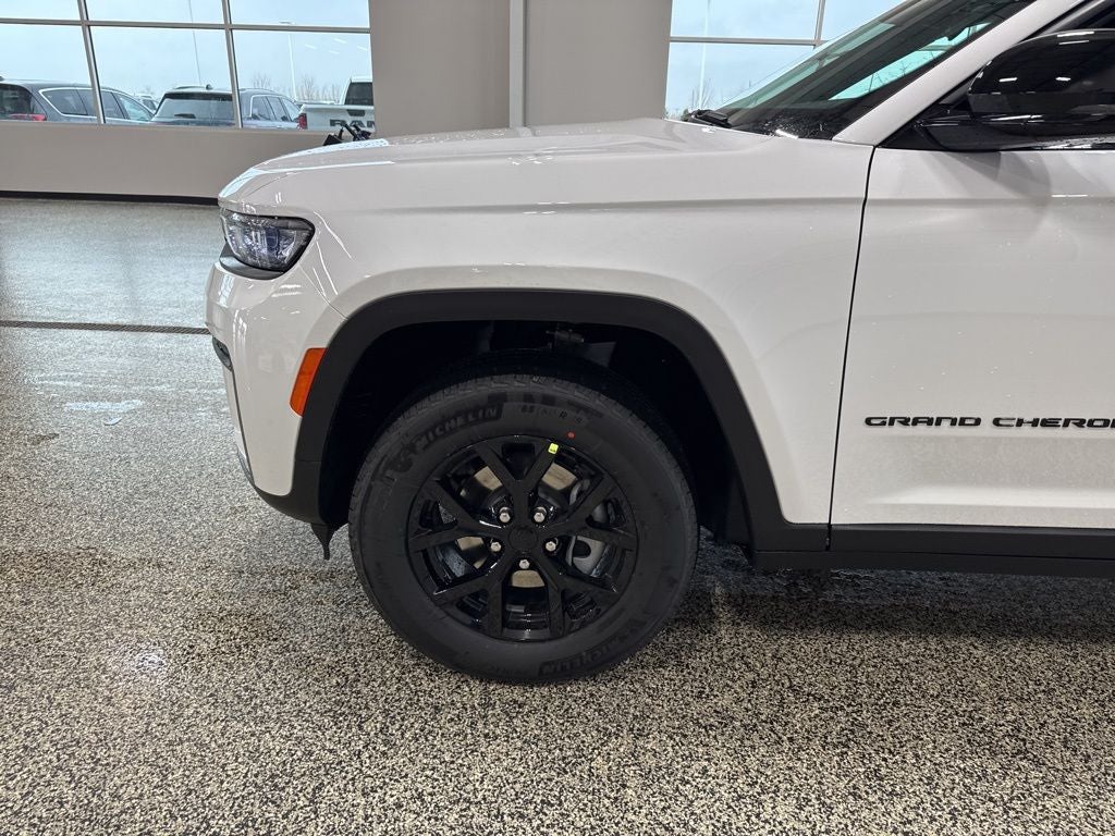 2026 Jeep Grand Cherokee GRAND CHEROKEE LAREDO ALTITUDE 4X4