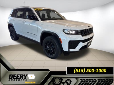 2026 Jeep Grand Cherokee GRAND CHEROKEE LAREDO ALTITUDE 4X4