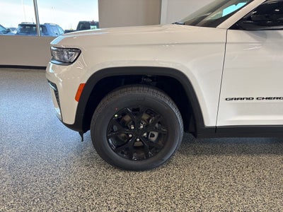 2026 Jeep Grand Cherokee GRAND CHEROKEE LAREDO ALTITUDE 4X4