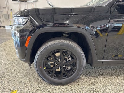 2026 Jeep Grand Cherokee GRAND CHEROKEE LAREDO ALTITUDE 4X4