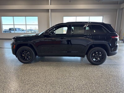 2026 Jeep Grand Cherokee GRAND CHEROKEE LAREDO ALTITUDE 4X4