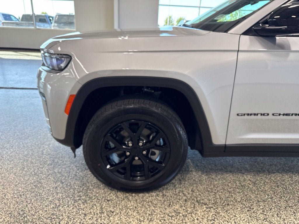 2026 Jeep Grand Cherokee Altitude 4x4