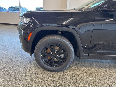 2026 Jeep Grand Cherokee GRAND CHEROKEE LAREDO ALTITUDE 4X4