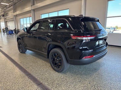 2026 Jeep Grand Cherokee GRAND CHEROKEE LAREDO ALTITUDE 4X4