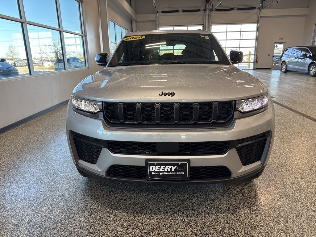 2026 Jeep Grand Cherokee GRAND CHEROKEE LAREDO ALTITUDE 4X4