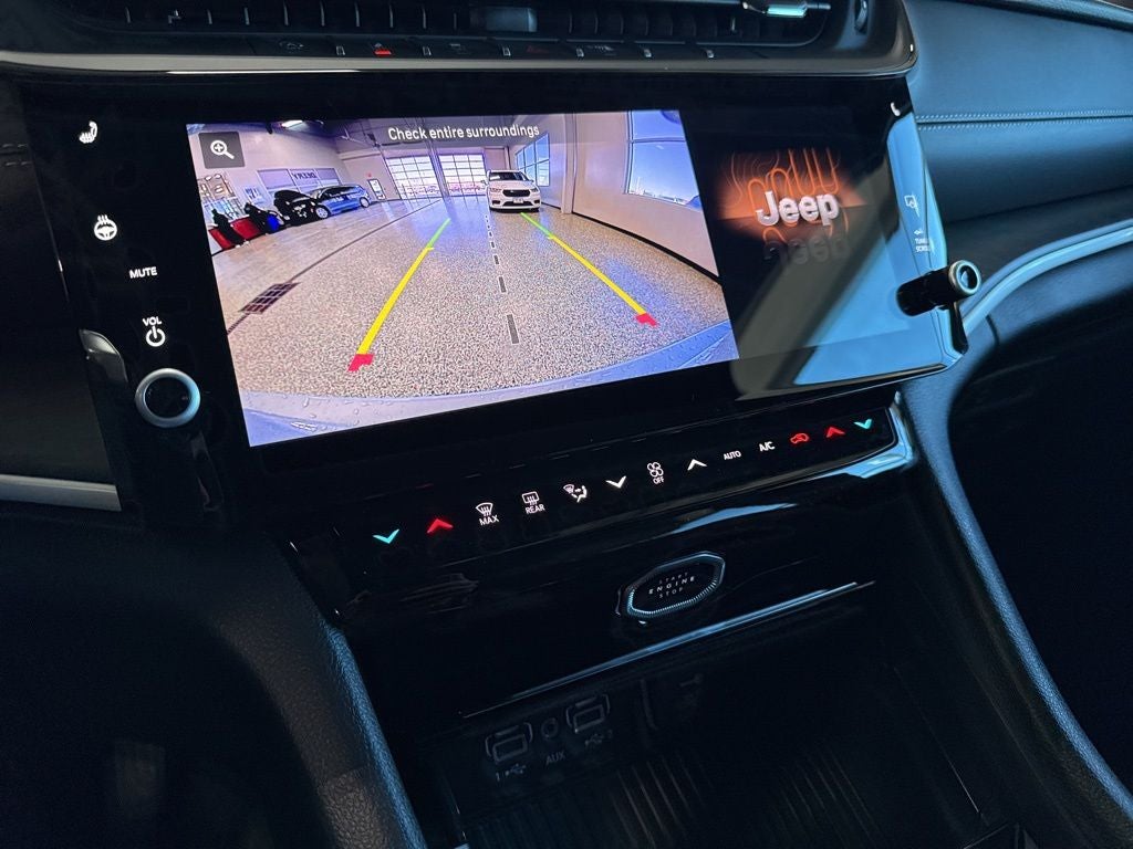 2026 Jeep Grand Cherokee GRAND CHEROKEE LAREDO ALTITUDE 4X4