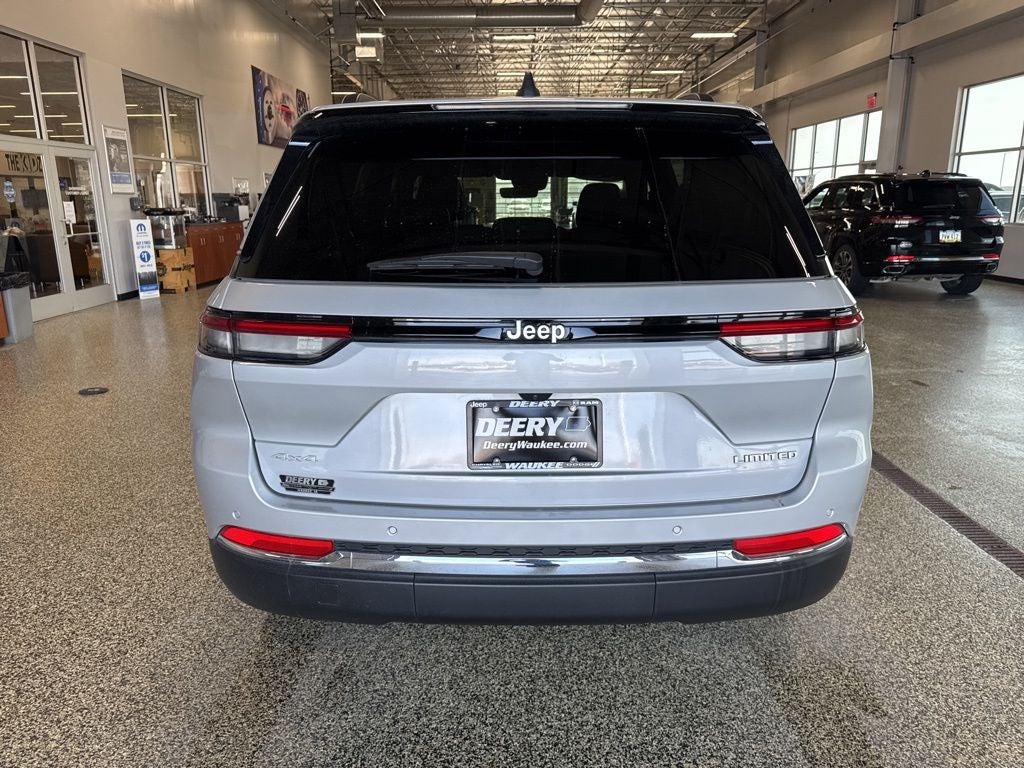 2025 Jeep Grand Cherokee GRAND CHEROKEE LIMITED 4X4