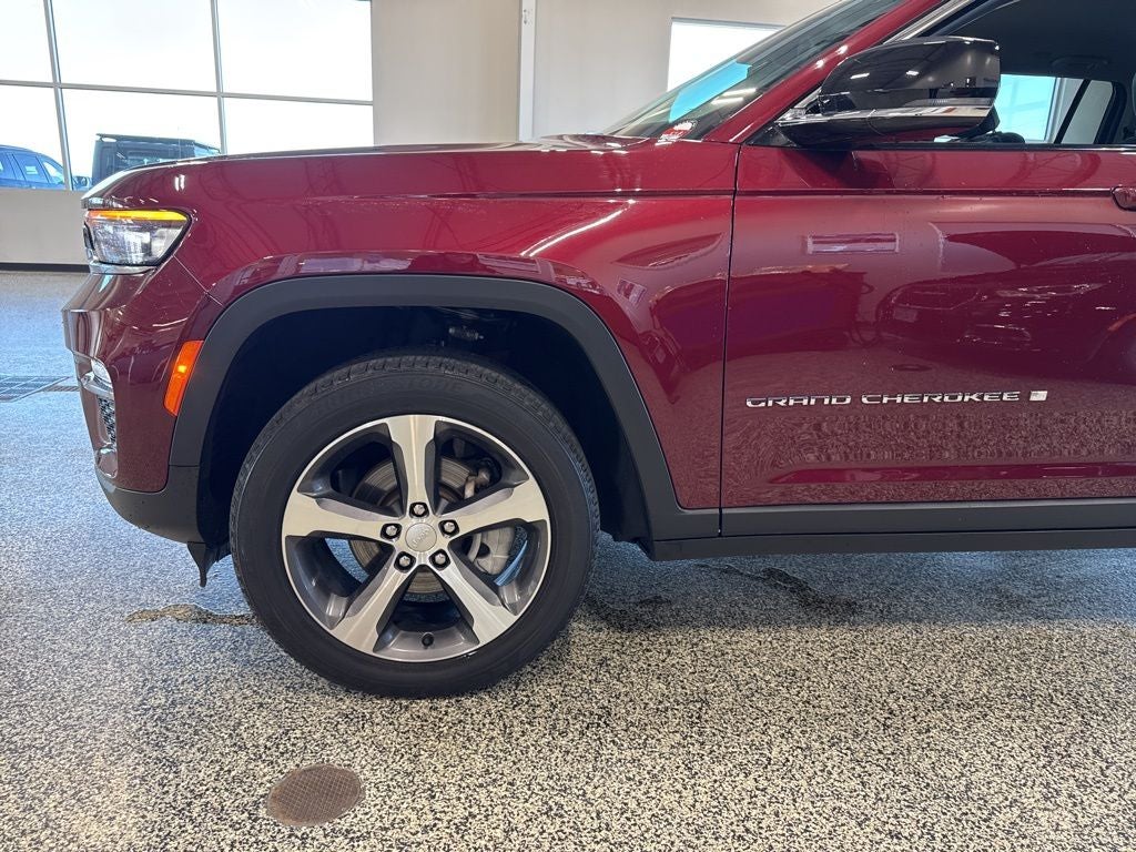 2023 Jeep Grand Cherokee Limited 4x4