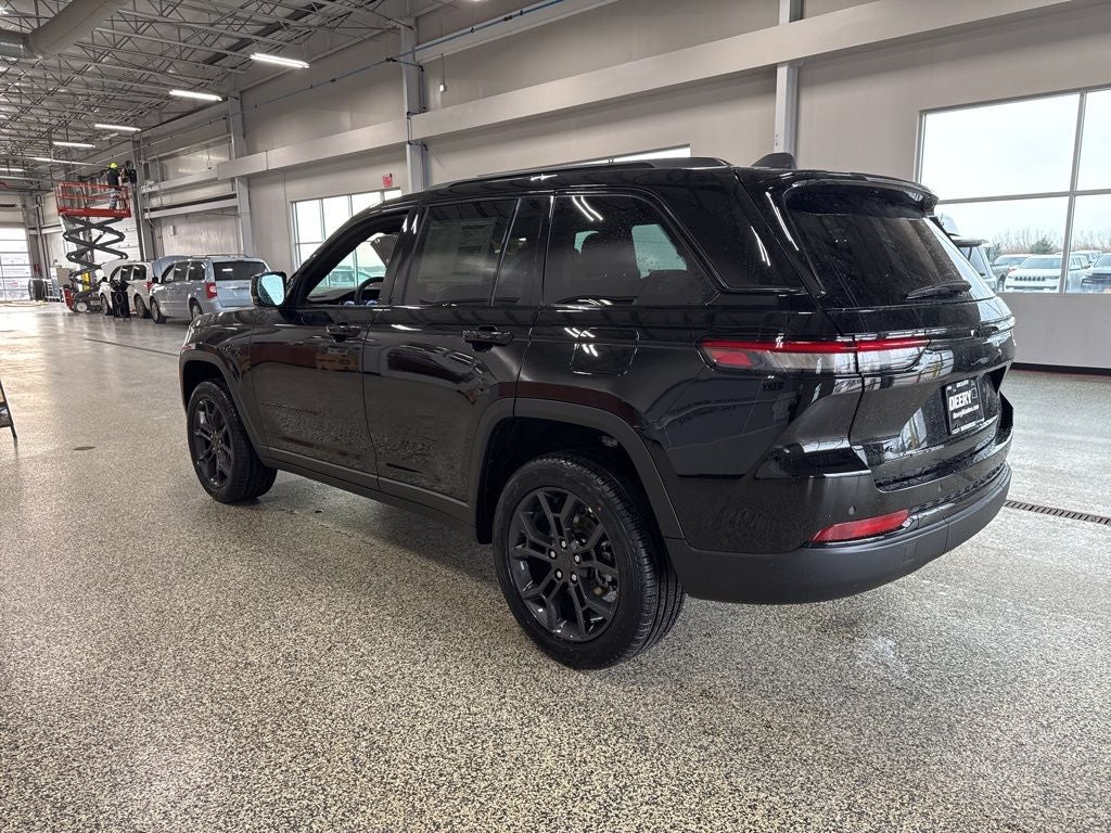 2025 Jeep Grand Cherokee GRAND CHEROKEE LIMITED 4X4