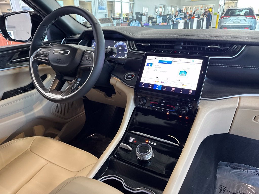 2025 Jeep Grand Cherokee Limited 4x4