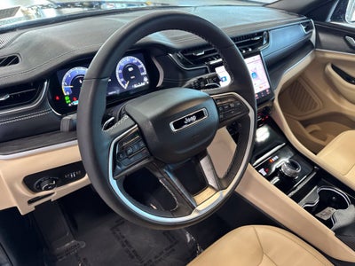 2025 Jeep Grand Cherokee Limited 4x4