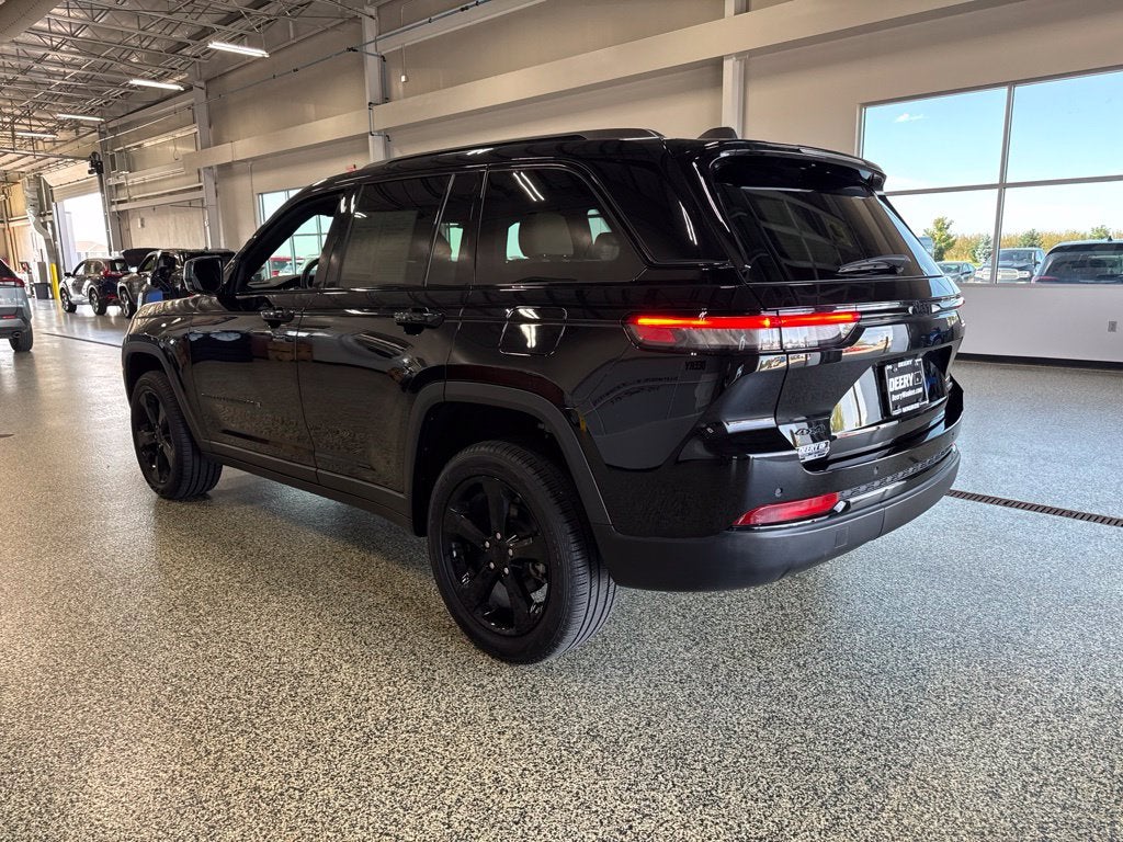 2025 Jeep Grand Cherokee Limited 4x4