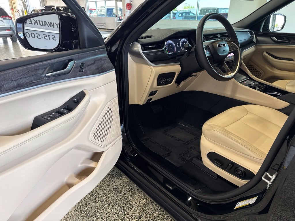 2025 Jeep Grand Cherokee Limited 4x4