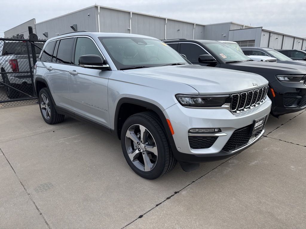 2025 Jeep Grand Cherokee Limited 4x4