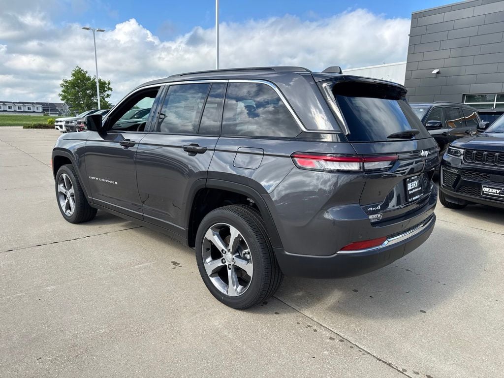 2025 Jeep Grand Cherokee GRAND CHEROKEE LIMITED 4X4