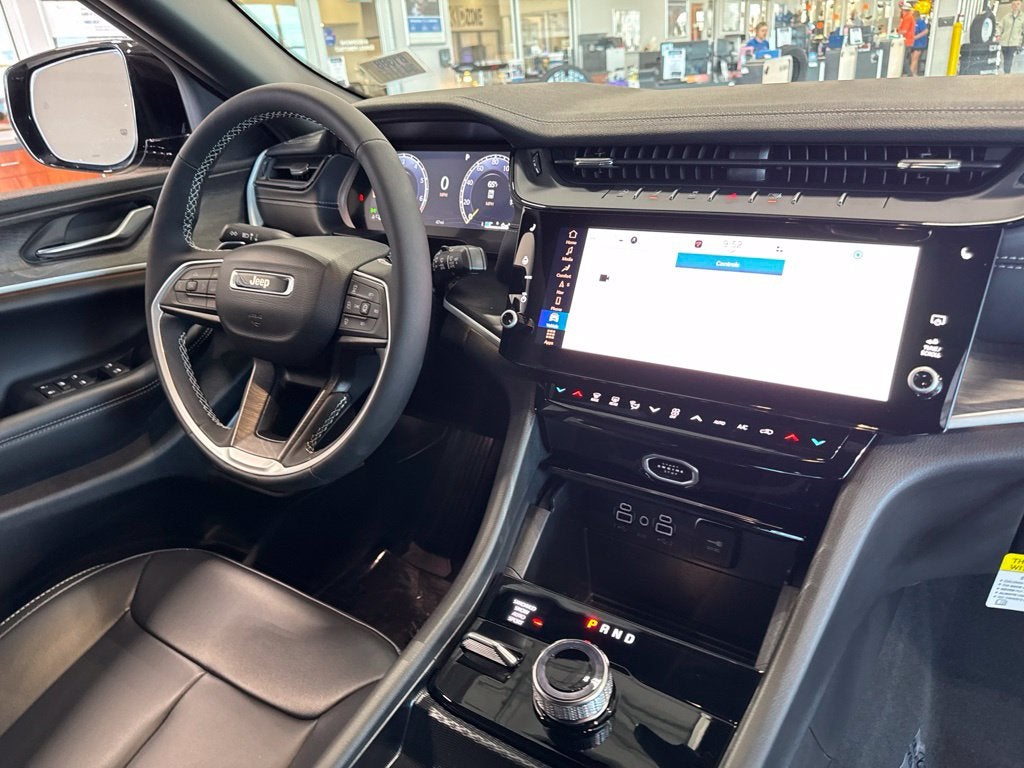 2026 Jeep Grand Cherokee Limited 4x4