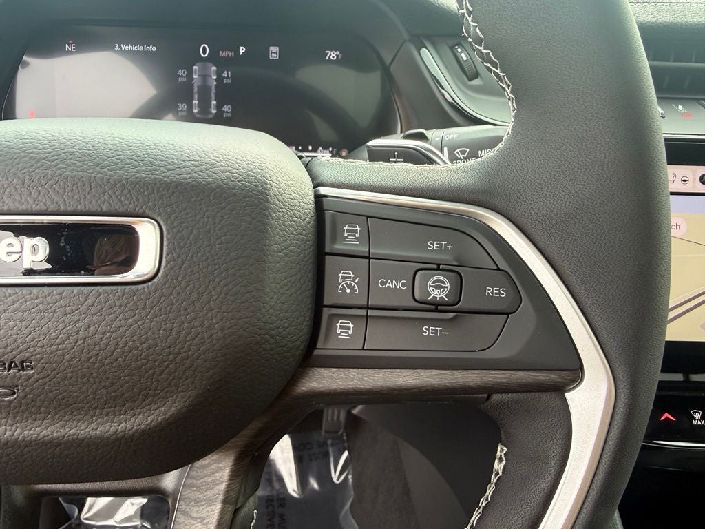 2026 Jeep Grand Cherokee GRAND CHEROKEE LIMITED RESERVE 4X4