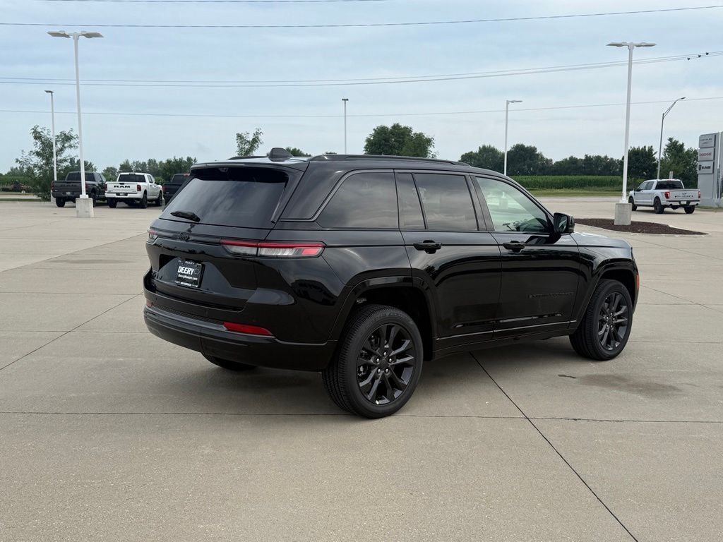 2026 Jeep Grand Cherokee GRAND CHEROKEE LIMITED RESERVE 4X4