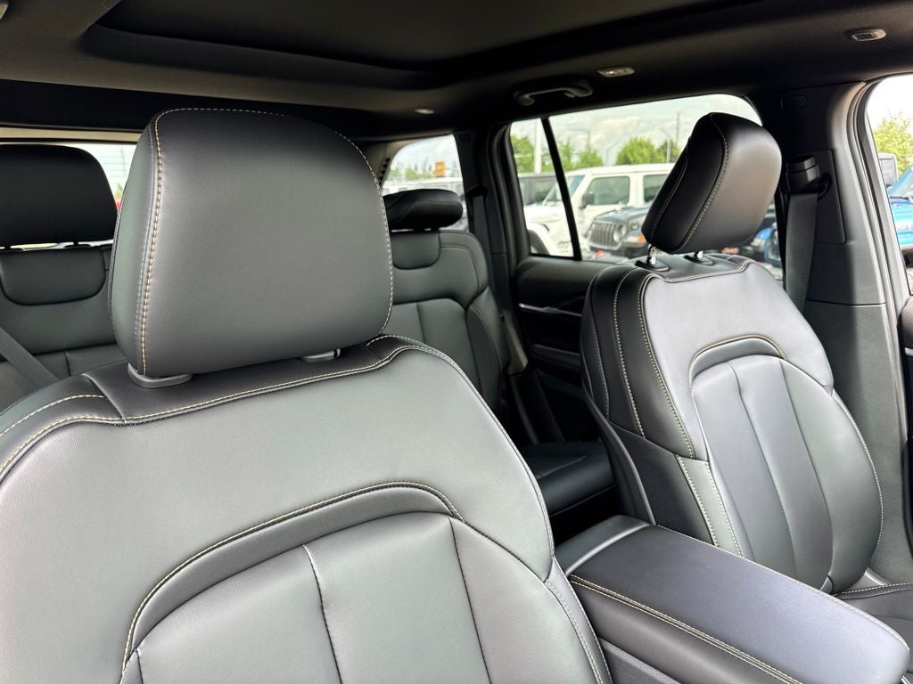 2026 Jeep Grand Cherokee GRAND CHEROKEE 85TH ANNIVERSARY EDITION 4X4