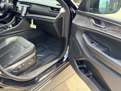 2026 Jeep Grand Cherokee GRAND CHEROKEE 85TH ANNIVERSARY EDITION 4X4