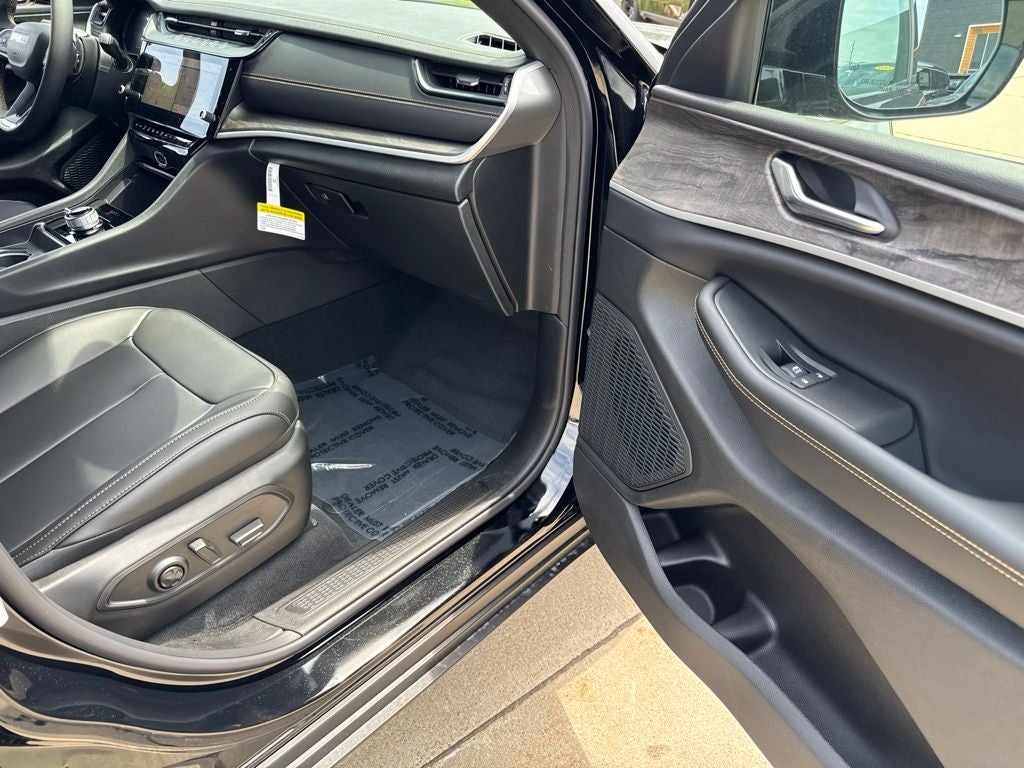 2026 Jeep Grand Cherokee GRAND CHEROKEE 85TH ANNIVERSARY EDITION 4X4