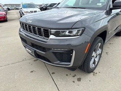 2026 Jeep Grand Cherokee GRAND CHEROKEE LIMITED 4X4