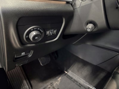 2027 Jeep Grand Cherokee GRAND CHEROKEE LIMITED RESERVE 4X4