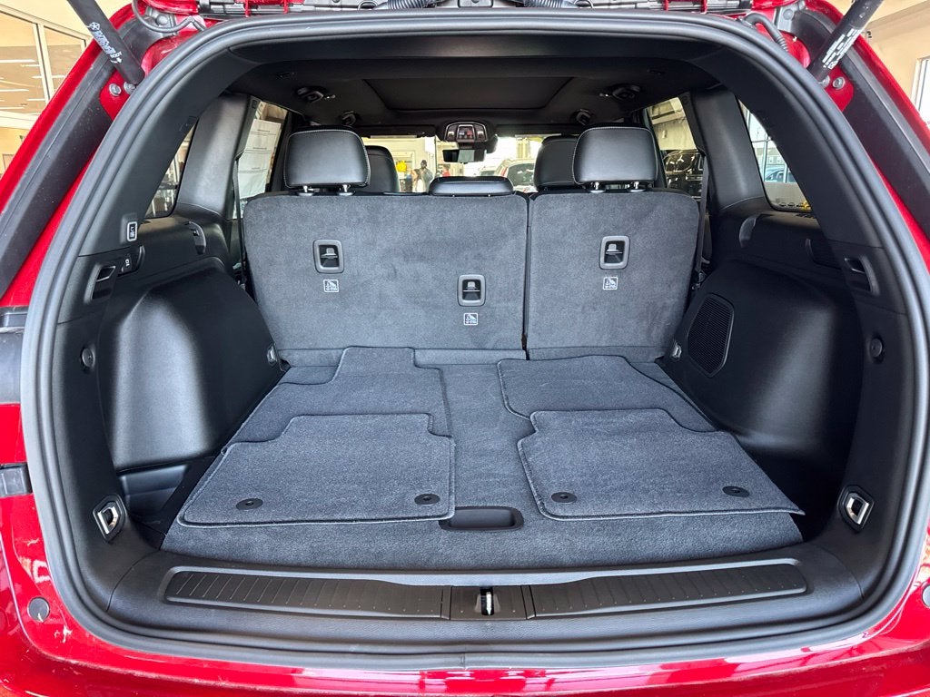 2027 Jeep Grand Cherokee GRAND CHEROKEE LIMITED RESERVE 4X4