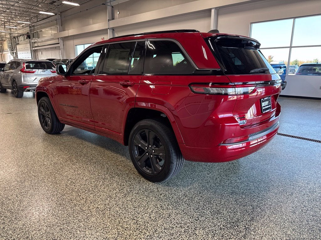 2027 Jeep Grand Cherokee GRAND CHEROKEE LIMITED RESERVE 4X4