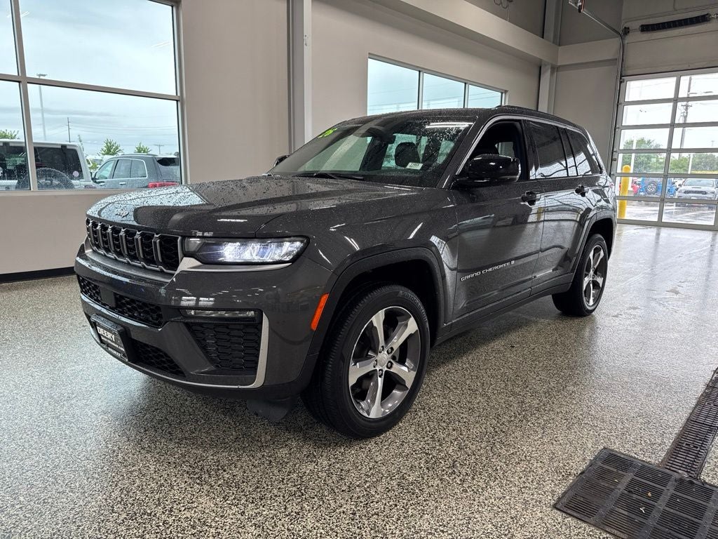 2026 Jeep Grand Cherokee Limited 4x4