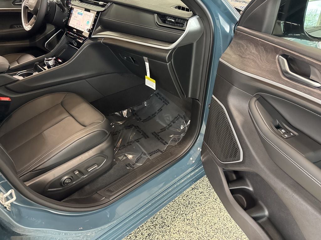 2026 Jeep Grand Cherokee GRAND CHEROKEE LIMITED RESERVE 4X4