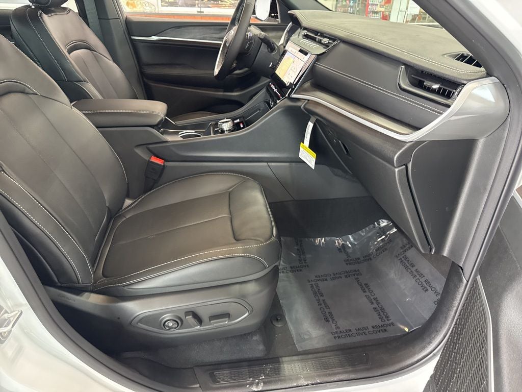 2026 Jeep Grand Cherokee GRAND CHEROKEE LIMITED RESERVE 4X4