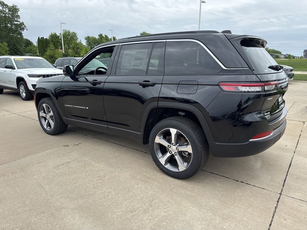 2026 Jeep Grand Cherokee GRAND CHEROKEE LIMITED 4X4