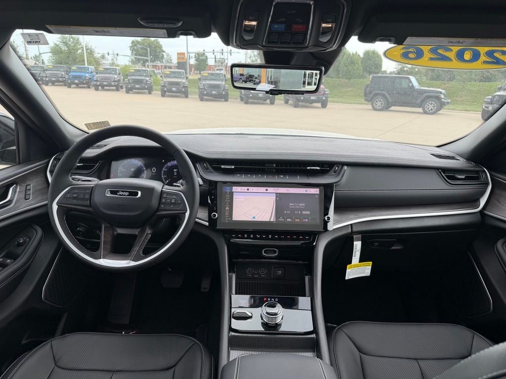 2026 Jeep Grand Cherokee GRAND CHEROKEE LIMITED RESERVE 4X4