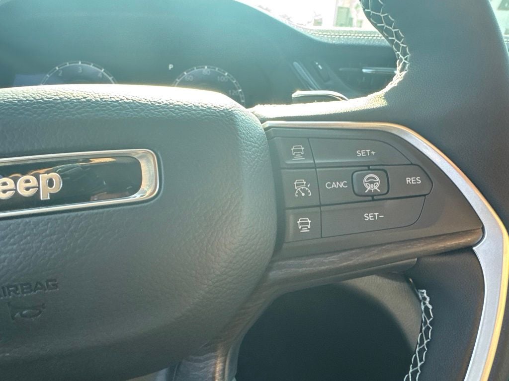 2026 Jeep Grand Cherokee GRAND CHEROKEE LIMITED RESERVE 4X4